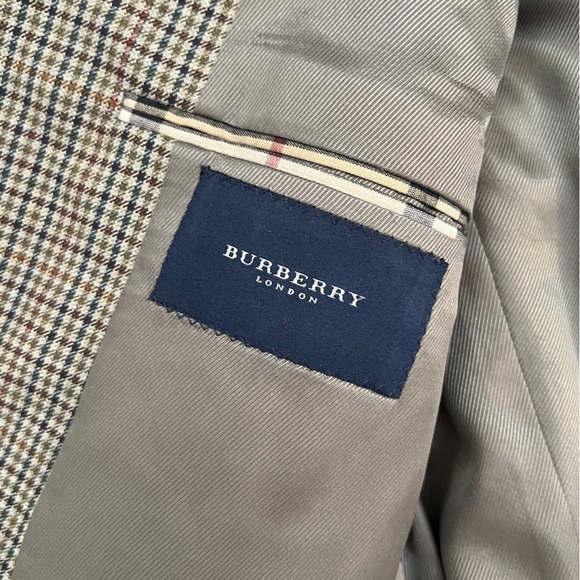 Burberry Men's Plaid 10% Wool Brown Suit Blazer Classic Old money Academia 42 SH - Picture 2 of 15